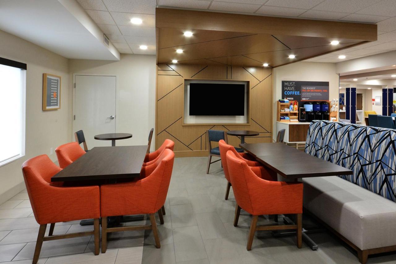 Holiday Inn Express Richmond I-64 Short Pump Area By Ihg Innsbrook Exterior photo
