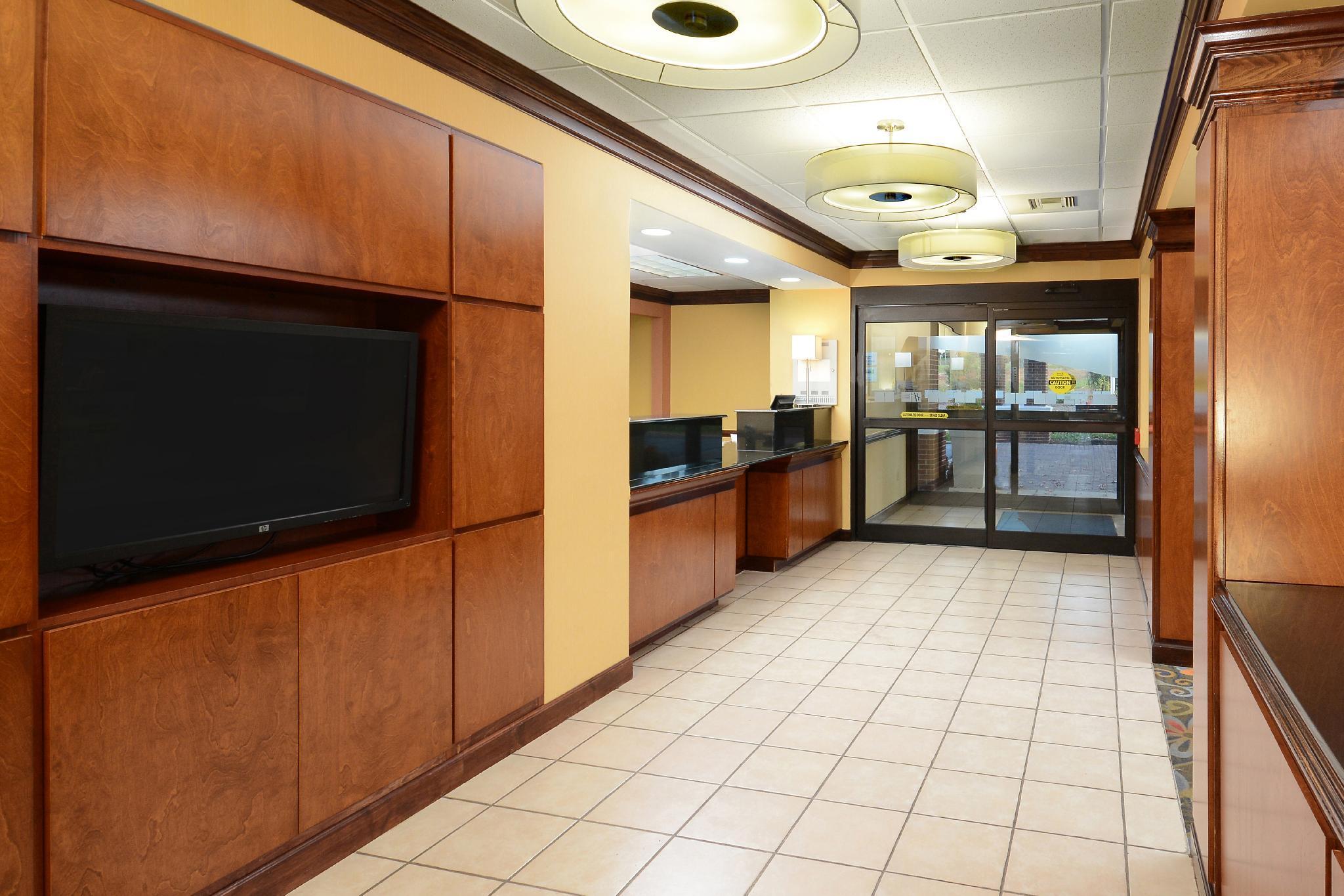 Holiday Inn Express Richmond I-64 Short Pump Area By Ihg Innsbrook Exterior photo